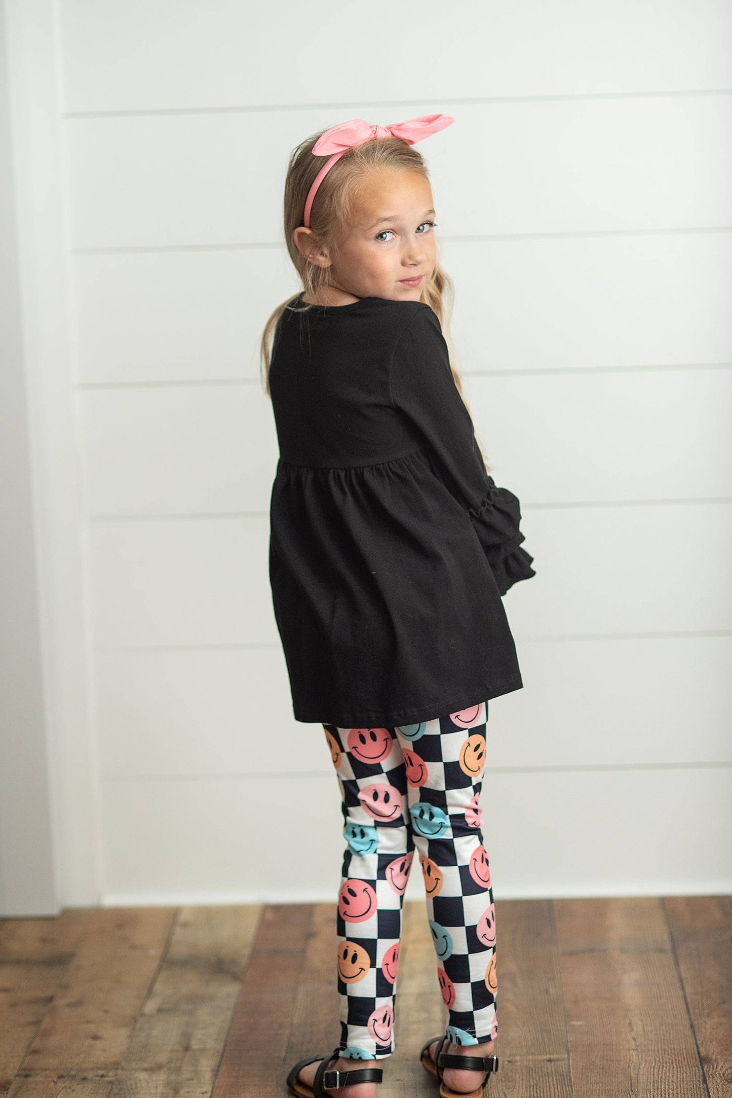 Black & White Check Smiley Face Ruffle Top Leggings Set
