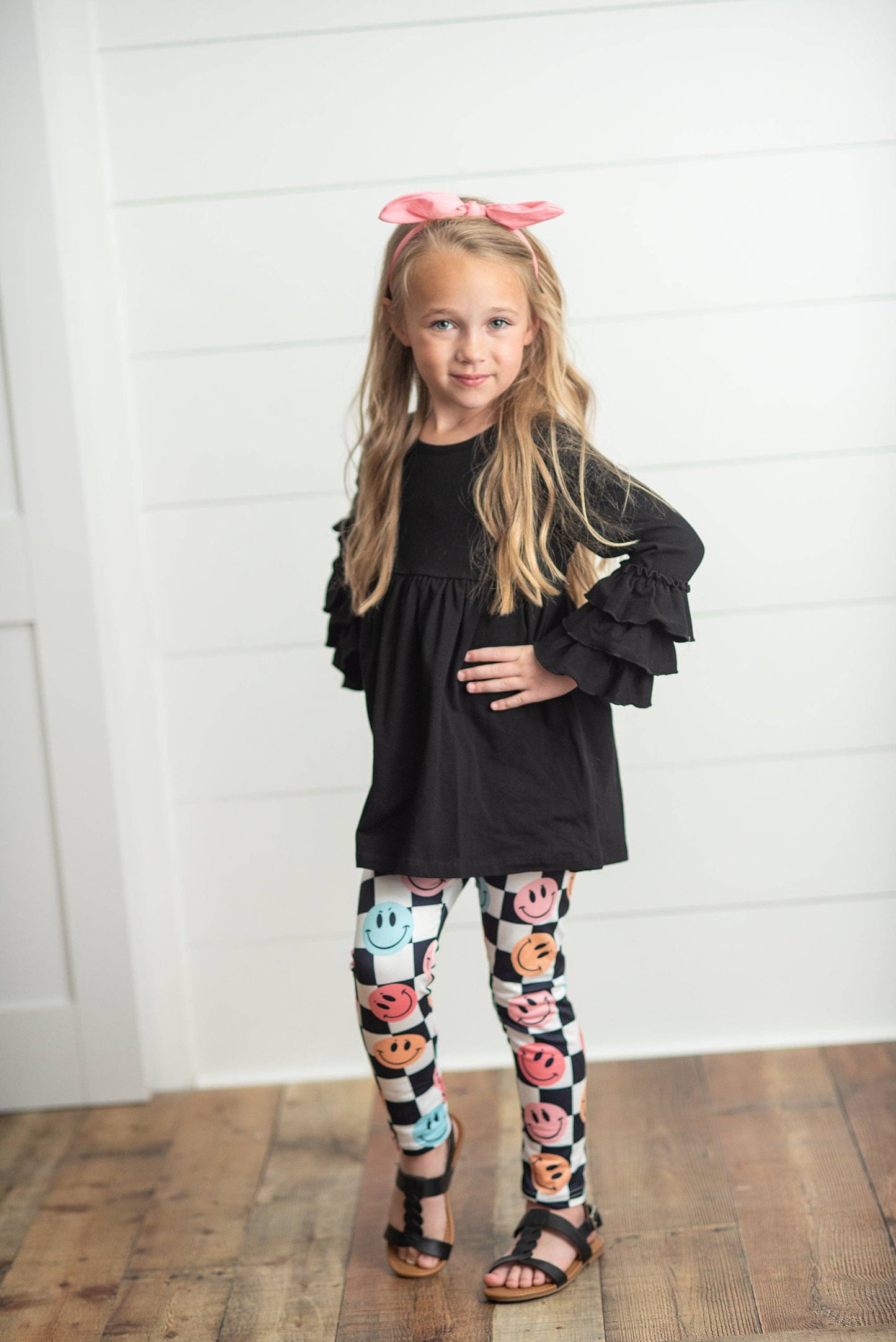 Black & White Check Smiley Face Ruffle Top Leggings Set