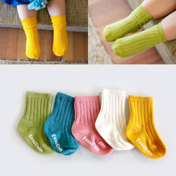 Ribbed Ankle Socks