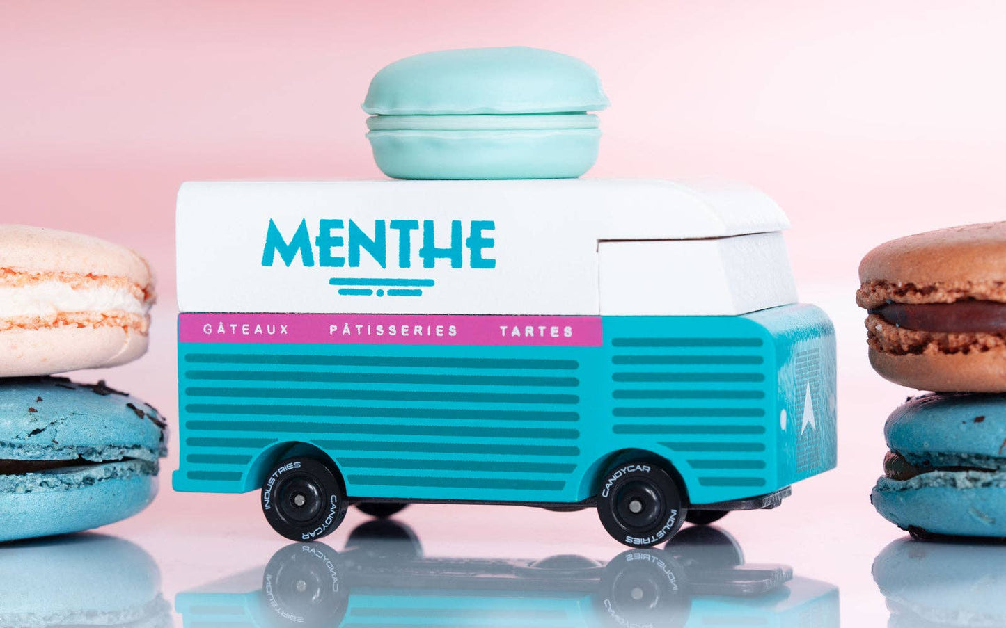 Menthe Macaron Truck