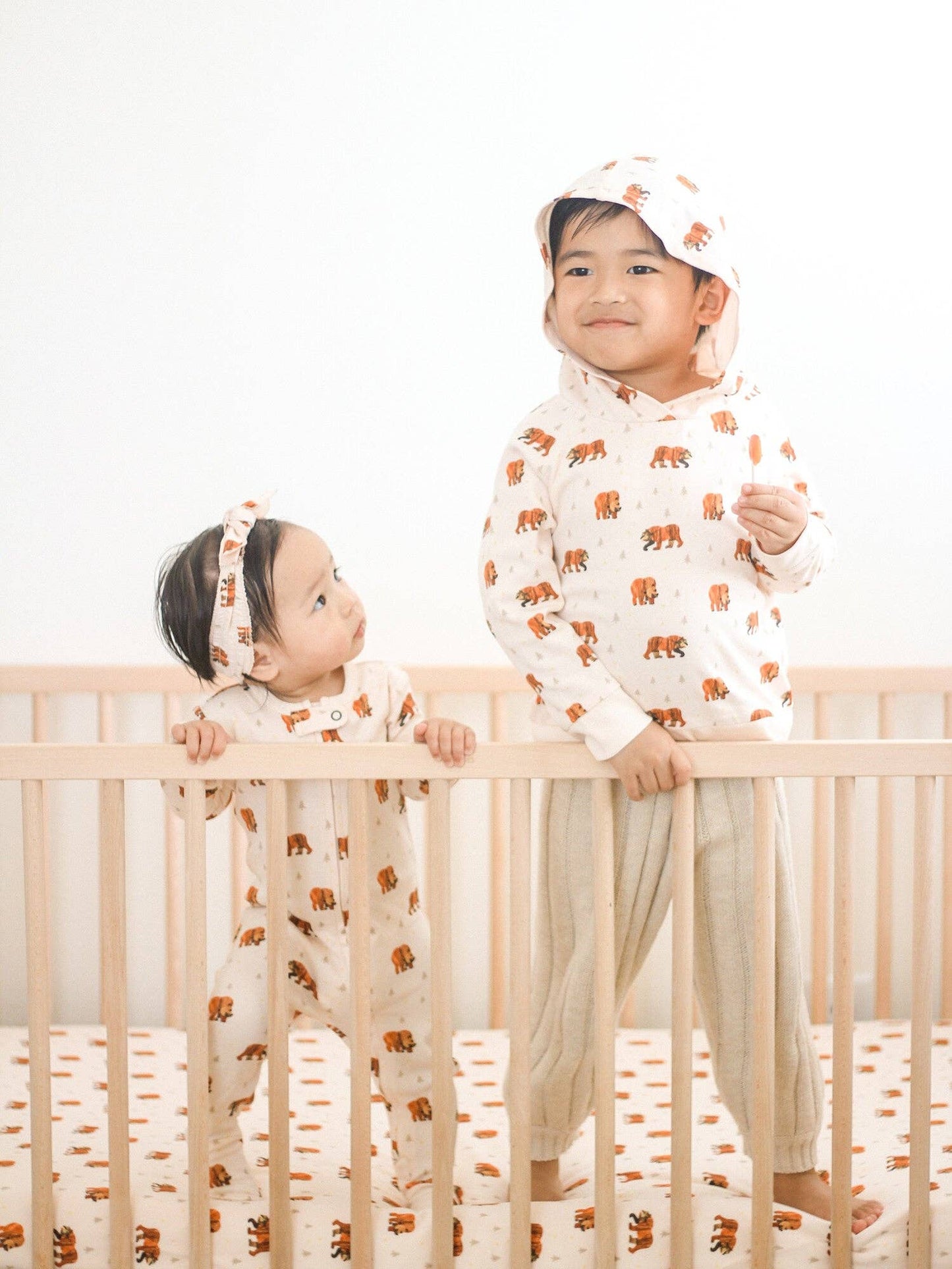 Brown Bear | Kids' Organic Raglan Hoodie