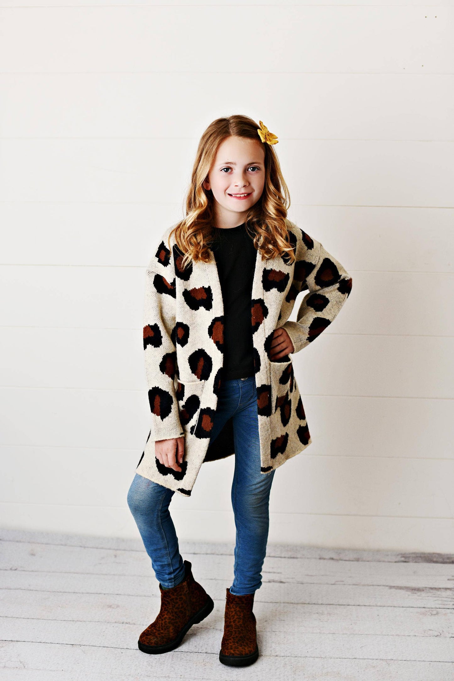 Leopard Print Long Sleeve Pocket Sweater