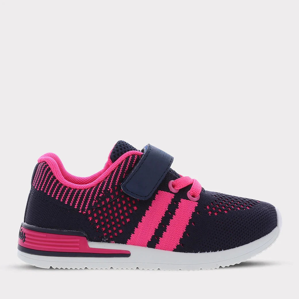 Wynn Girls Hook & Loop Sneaker