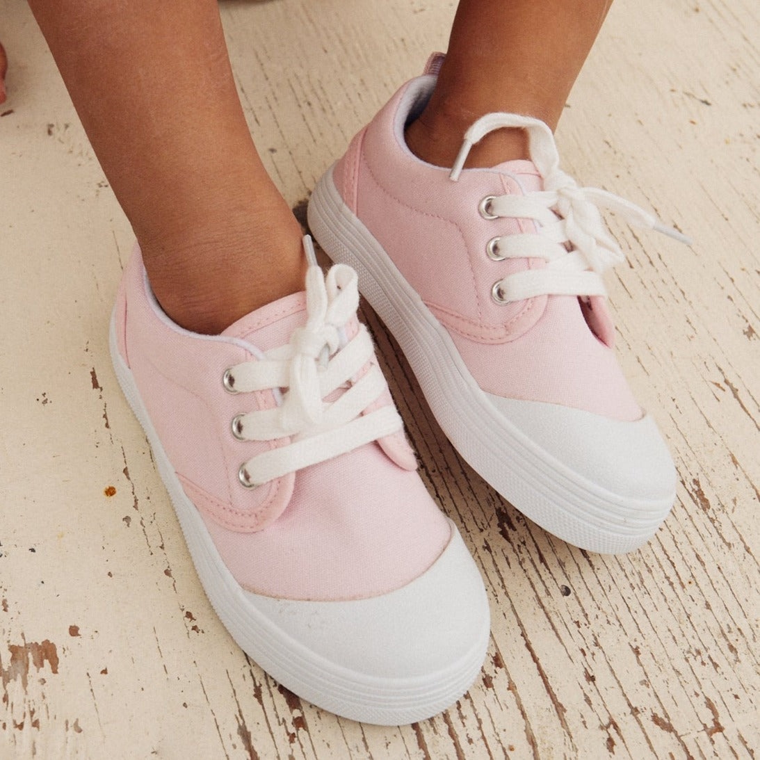 Shelby Girls Lace-Up Sneaker