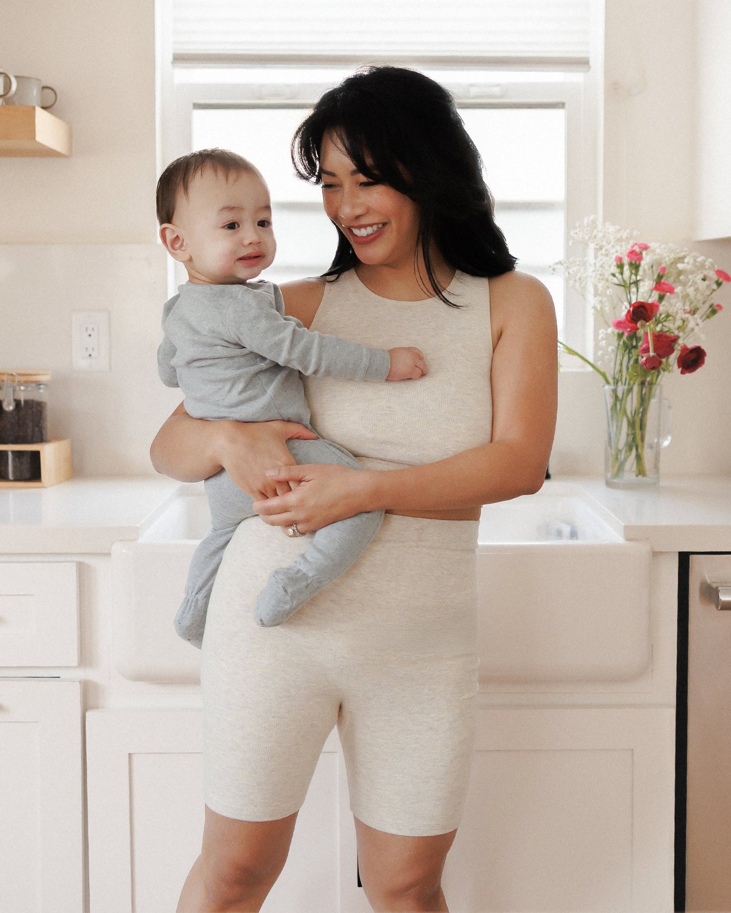 Sublime® Bamboo Hands-Free Pumping Longline Bra Top | Oatmeal Heather